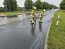 Öl/Diesel auf Straße >50m